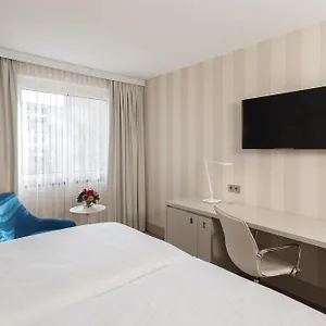 **** Отель Nh Vienna Airport Conference Center Австрия