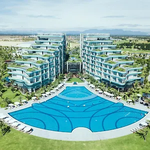 Курортный комплекс Vinpearl & Golf Nam, Хойан